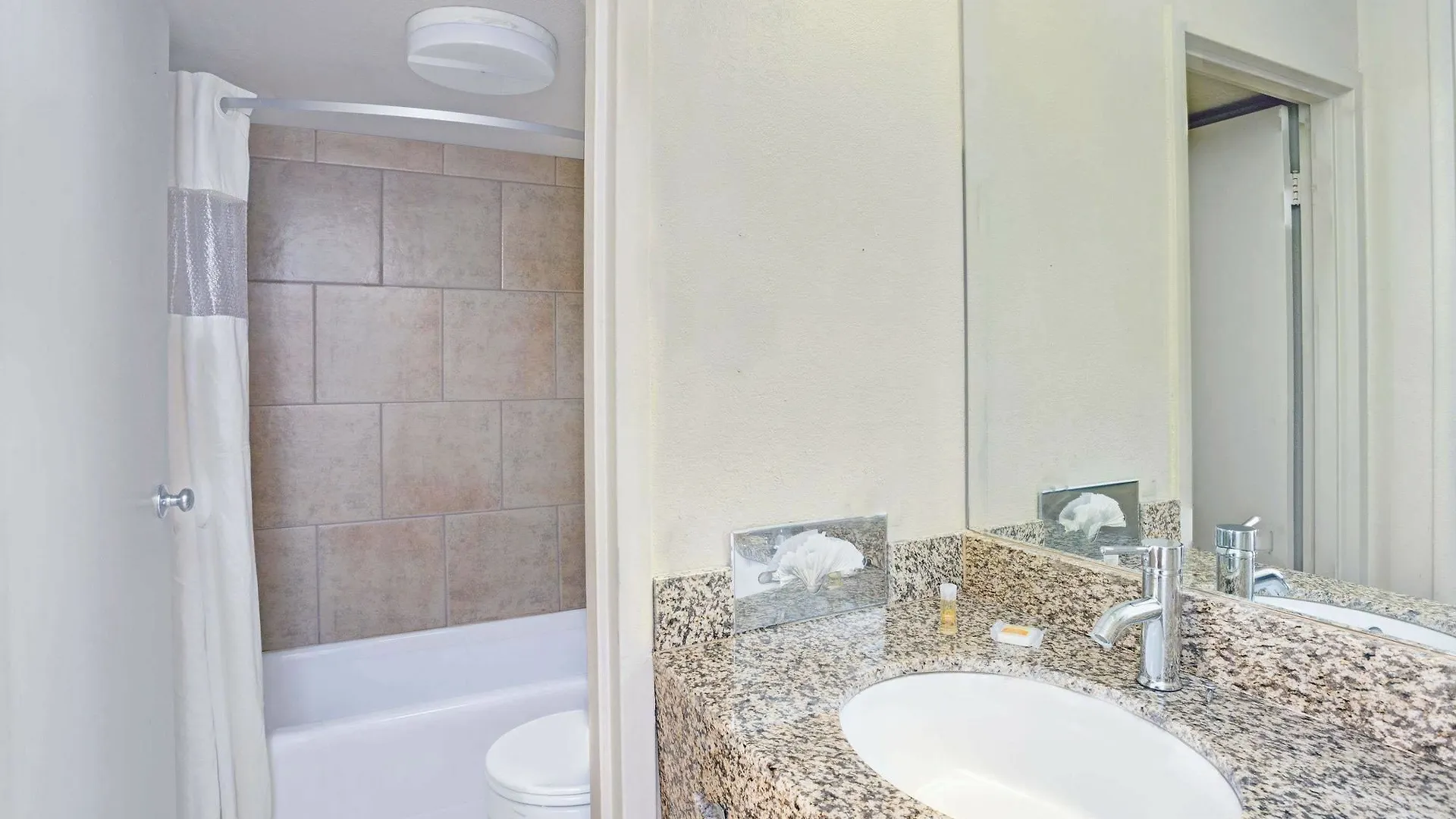 Aiden By Best Western South Reno