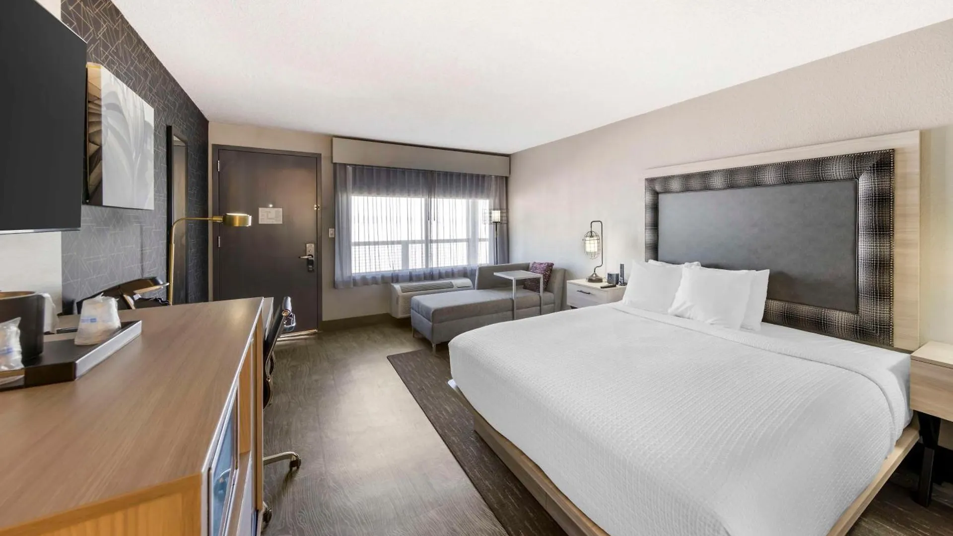 Aiden By Best Western South Reno